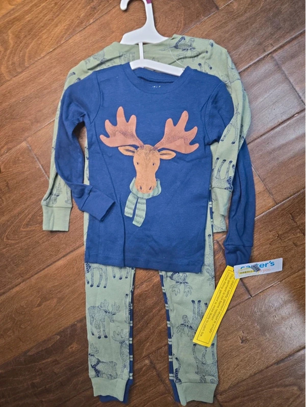 3t brand new pajamas from carter's item, 317G7